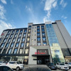 Отель Ibis Hotel (Wanda Plaza, Hunjiang Street, Baishan), фото 1