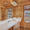 Отель Family Ties Lodge by Jackson Mountain Rentals, фото 6