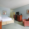 Отель Holiday Inn Express Tampa N I-75 - University Area, an IHG Hotel, фото 3