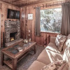 Отель Destiny Cabin, 2 Bedrooms, Fireplace, Midtown, Sleeps 7, фото 5