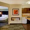 Отель Staybridge Suites Madison East, an IHG Hotel, фото 3