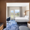 Отель Fairfield Inn & Suites West Kelowna, фото 6