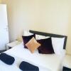 Отель Derwent Street Apartment 2 - Self Contained - 2 Bed Self Catering Apartment, фото 2