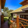 Отель Bali Style Mansion in Great Location WL2, фото 5