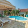 Отель Awesome Home in Vela Luka With Wifi and 3 Bedrooms, фото 11