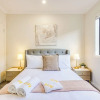 Отель StayAU Charming 4BR Retreat Wyndham Vale, фото 7