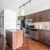 Отель Modern Bright 1Br+Den Unit Downtown, фото 38