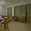 Отель OYO Flagship 4637 Hotel K Square, фото 6