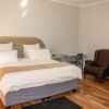 Отель Neat one Bedroom in Morningside Guesthouse - 2091, фото 3