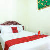 Отель RedDoorz @ Gatot Subroto Ende, фото 24