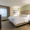 Отель Candlewood Suites Davenport, an IHG Hotel, фото 3