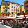 Отель Ross 5 F2, Lumineux, Balcon, Loft, Clim, Vieux Nice в Ницце