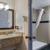 Отель Quality Inn & Suites Huntington Beach, фото 24