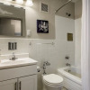 Отель Cozysuites - Stylish Apartment in Downtown Louisville, фото 6
