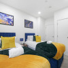 Отель Central Stevenage Luxury 2 Bed Apartment, фото 8