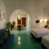 Отель Apartament, the best location, 60 mts from the sea, фото 8