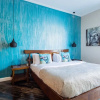 Отель Amazing + Bright 2BR w/ Full Marina Views!, фото 14