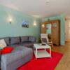 Отель Bright Townhouse with Sauna and Patios, фото 2