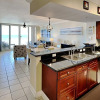 Отель Emerald Beach Resort by Southern Vacation Rentals, фото 32