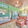 Отель The Lilly House: Historic Glen Rose Home w/ Porch!, фото 23