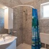 Отель Stunning Home in Supetar With Jacuzzi, Wifi and 4 Bedrooms, фото 7