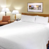 Отель Fairfield Inn and Suites by Marriott San Bernardino, фото 6