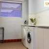 Отель LONG STAYS 25pct OFF - Spacious 3 Bed with Parking & Keyless Access By Klarok Short Lets & Serviced , фото 5