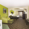 Отель La Quinta Inn & Suites by Wyndham Fruita, фото 12
