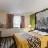 Отель Super 8 by Wyndham College Park Wash DC Area, фото 5