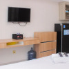 Отель Warm And Homey Studio Apartment At Springlake Summarecon Bekasi, фото 1