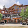 Отель Best Location On The Mountain, Amazing View, Heart of Center Village, TRUE Ski-In Ski-Out - CO405 by в Коппер-Маунтине