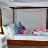 Отель Room in Guest Room - Romantic Room With Access to Beach Ideal for 2 Guests, in Kigomani, Zanzibar, фото 10
