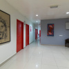 Отель OYO 304 Zero Hour Hotel, фото 2