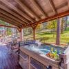 Отель Tall Pines, 4 Bedrooms, Hot Tub, Fireplace, Sleeps 8, фото 14
