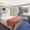 Отель Microtel Inn & Suites by Wyndham Janesville, фото 10