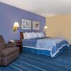 Отель Days Inn by Wyndham South Hill, фото 18