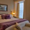 Отель Sir Isaac Brock B&B Luxury Suites, фото 5