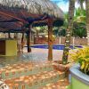 Отель Canoaoasis Private Exclusive Estate 1 Acre Tropical Paradise Directly On Private Beach Area, фото 22