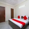 Отель OYO 15736 Little Residency, фото 7
