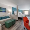 Отель Comfort Suites Colorado Springs East -Medical Center Area, фото 27