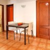 Отель Beautiful Apartment With a Bedroom in Meia Praia and a Communal Swimming Pool, фото 2