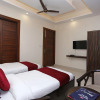 Отель OYO 9275 Hotel Royal Inn, фото 8