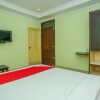 Отель Bns Lodge By OYO Rooms, фото 28