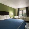 Отель Travelodge by Wyndham Cleveland Lakewood, фото 3