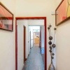 Отель Lovely Studio in London With Patio, фото 2
