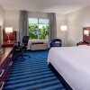 Отель Fairfield Inn & Suites by Marriott Lancaster в Ланкастере