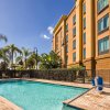 Отель Hampton Inn & Suites Orlando-Apopka в Апопке