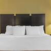 Отель Quality Inn & Suites, фото 19