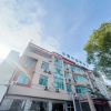 Отель East Maples Inn, фото 1