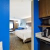 Отель Holiday Inn Express & Suites Houston NASA - Boardwalk Area, an IHG Hotel, фото 45